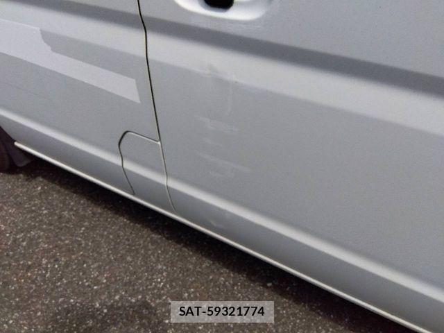 Suzuki EVERY 2019-05 7784774-14