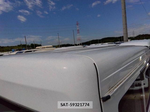 Suzuki EVERY 2019-05 7784774-20