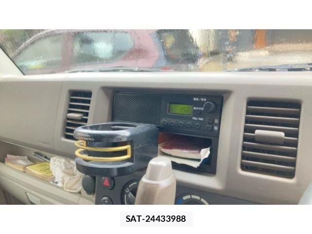 Suzuki EVERY 2006-07 7784773-11