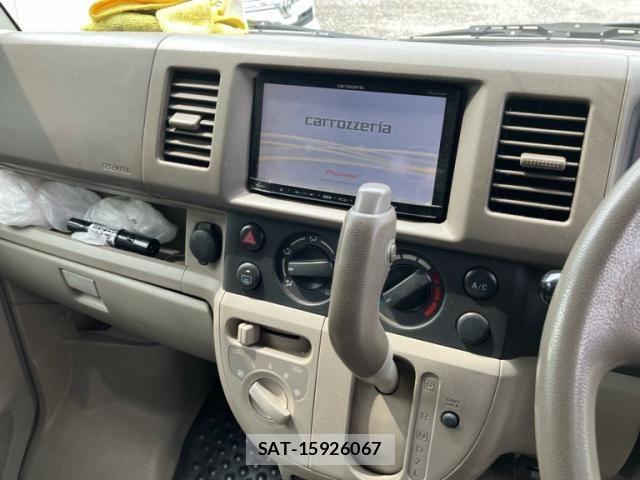 Suzuki EVERY 2010-06 7784762-10