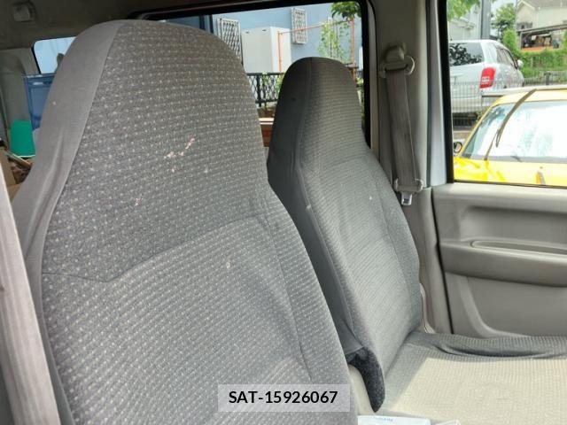 Suzuki EVERY 2010-06 7784762-13