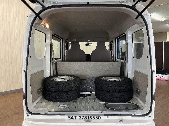 Suzuki EVERY 2018-05 7784790-20
