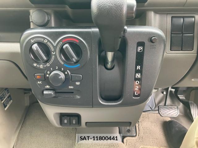Suzuki EVERY 2023-08 7784791-19