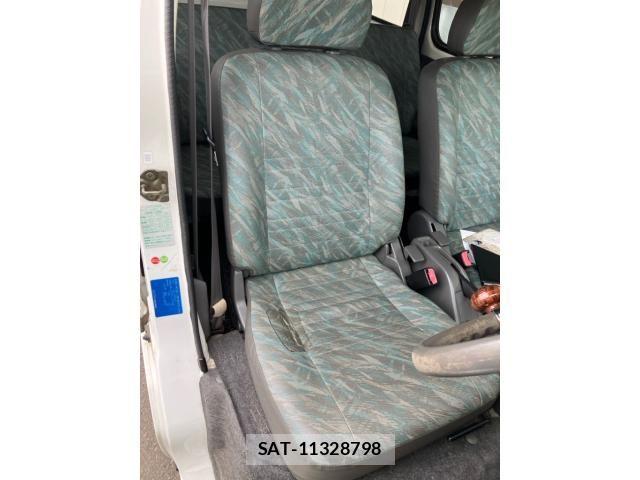 Suzuki EVERY 2001-05 7784770-14