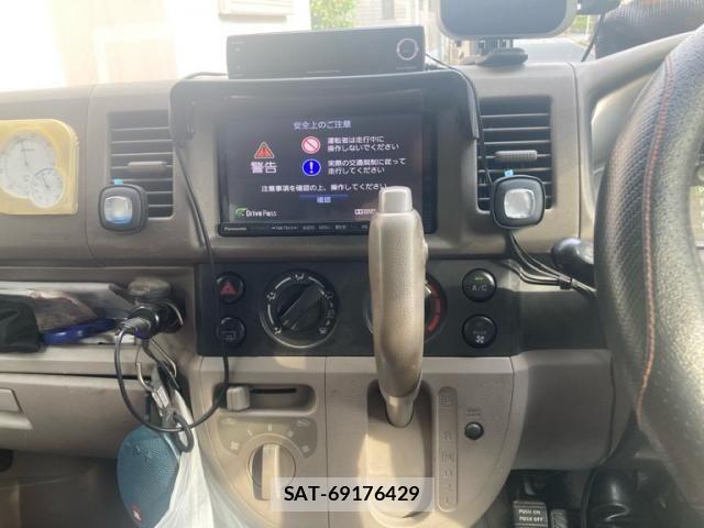 Suzuki EVERY 2014-10 7876386-18