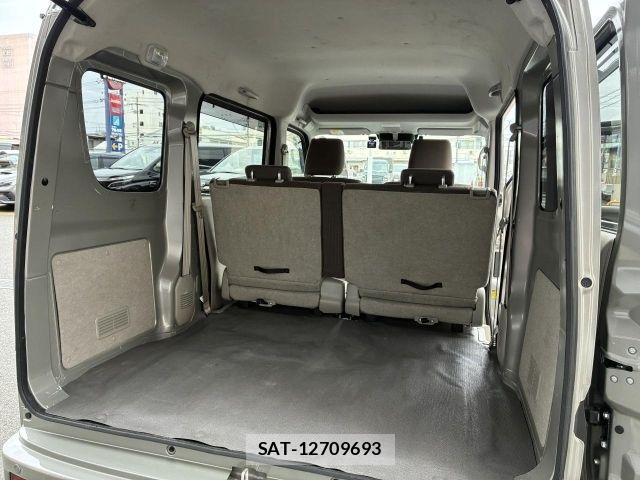 Suzuki EVERY 2024-09 7876374-12