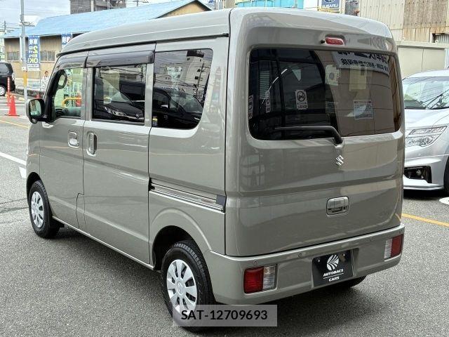 Suzuki EVERY 2024-09 7876374-8