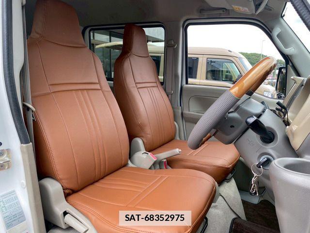 Suzuki EVERY 2018-01 7876377-10