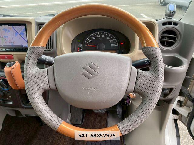 Suzuki EVERY 2018-01 7876377-19