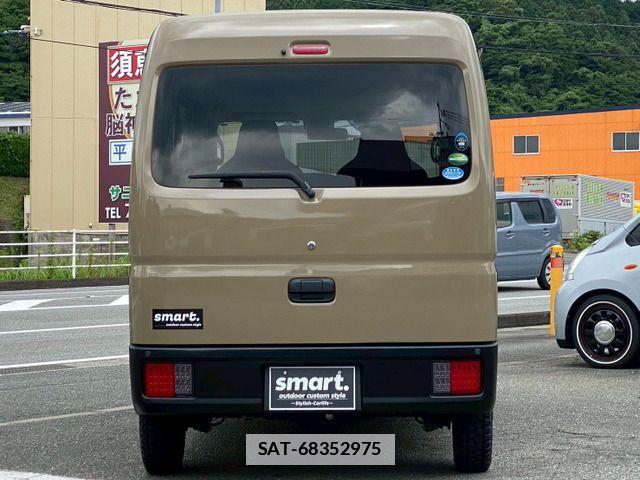Suzuki EVERY 2018-01 7876377-6