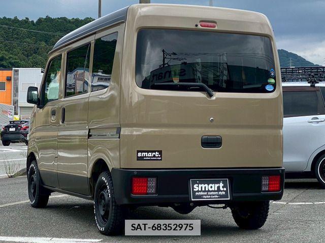 Suzuki EVERY 2018-01 7876377-7