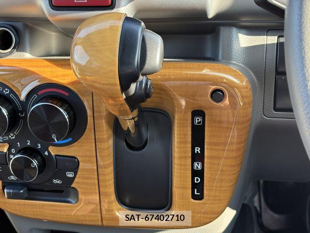 Suzuki EVERY 2024-06 7876375-25