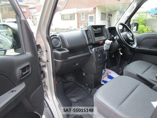 Suzuki EVERY 2026-06 7876376-12
