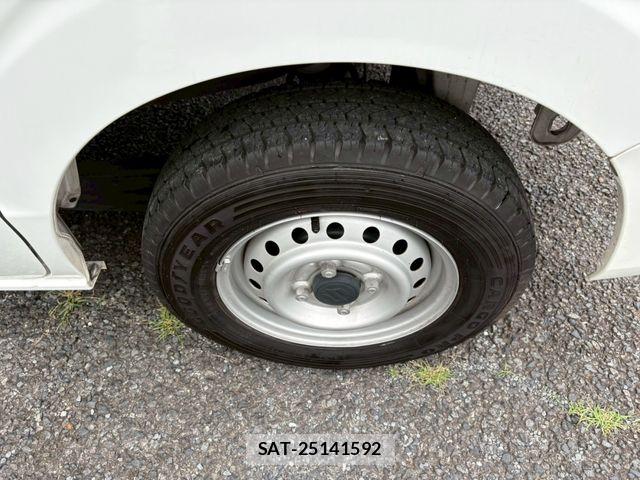 Suzuki EVERY 2022-04 7876380-12
