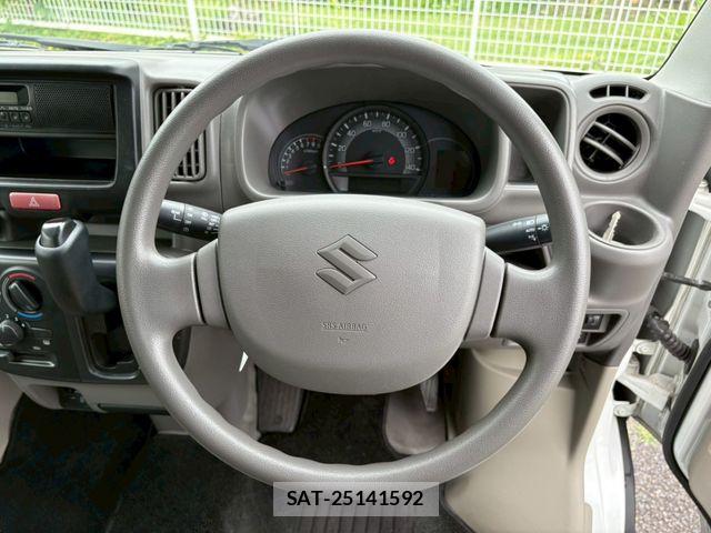 Suzuki EVERY 2022-04 7876380-14