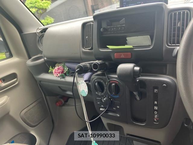 Suzuki EVERY 2020-03 7876382-9