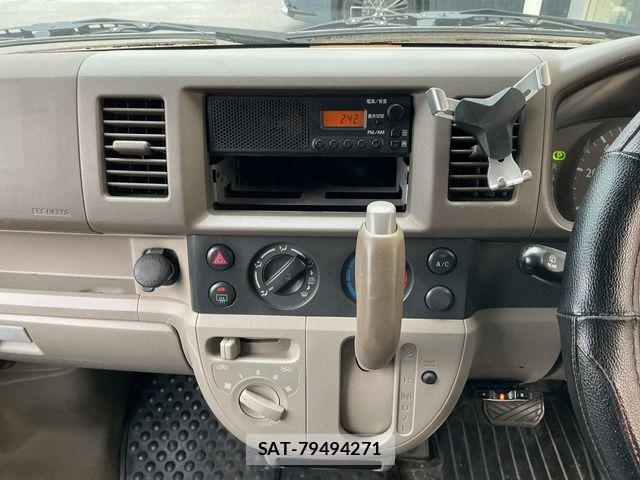 Suzuki EVERY 2010-03 7876383-5