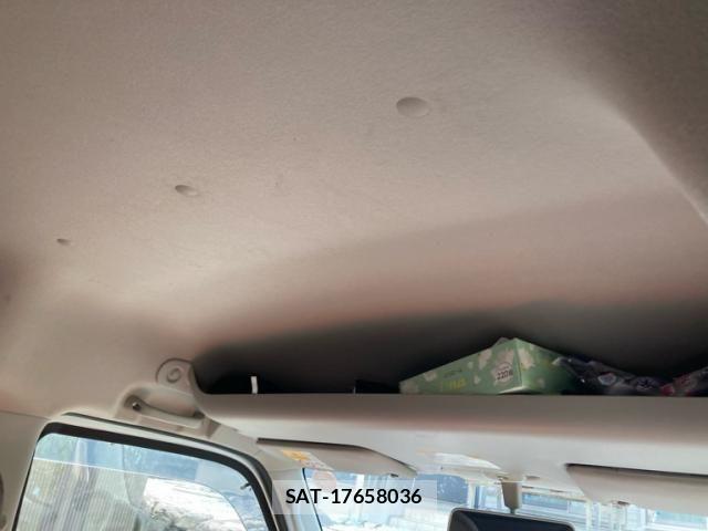 Suzuki EVERY 2021-09 7876379-14