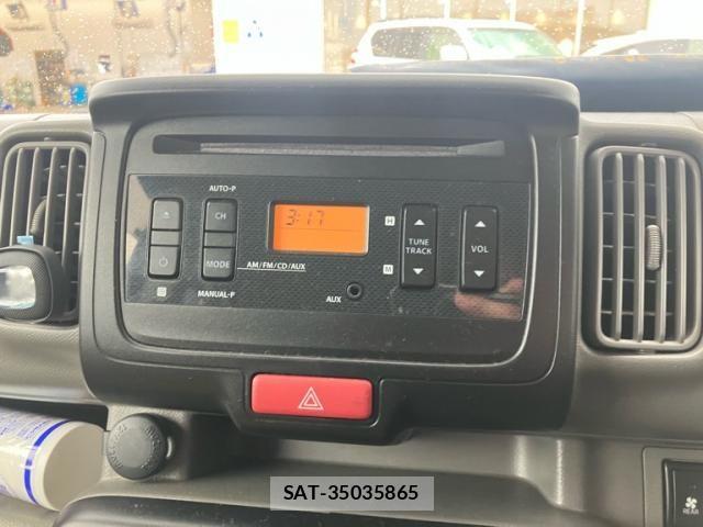 Suzuki EVERY 2015-08 7902588-16