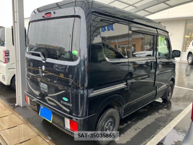 Suzuki EVERY 2015-08 7902588-4