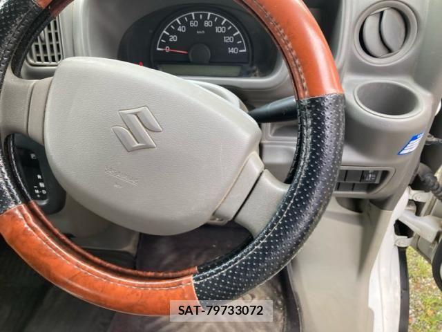 Suzuki EVERY 2015-07 7902589-13