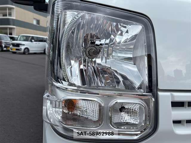 Suzuki EVERY 2022-01 7902587-10