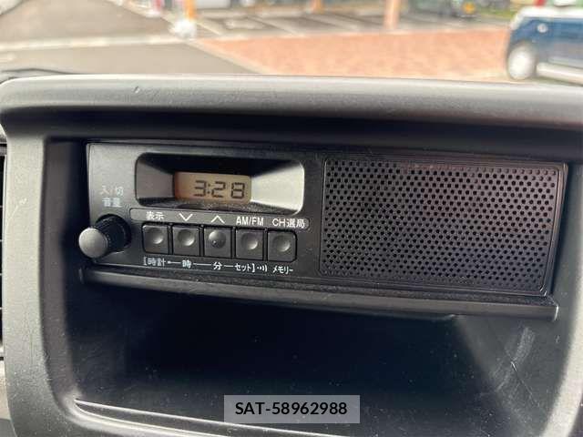 Suzuki EVERY 2022-01 7902587-3