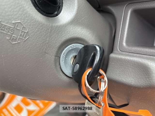 Suzuki EVERY 2022-01 7902587-6