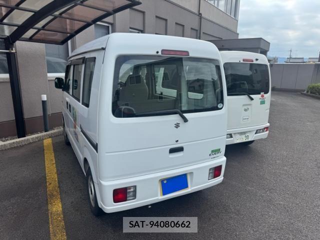 Suzuki EVERY 2009-03 7961558-2