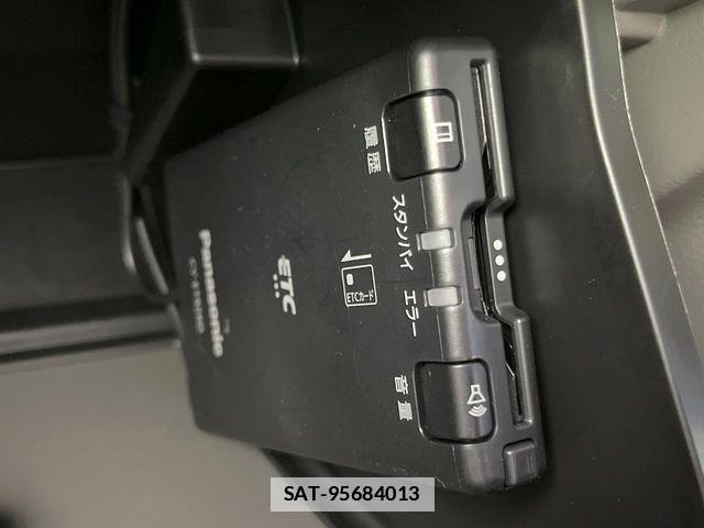Suzuki EVERY 2023-03 7961550-3