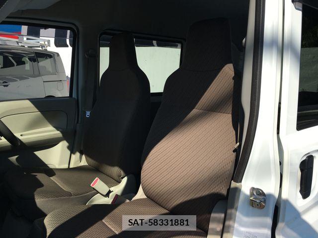 Suzuki EVERY 2020-06 7979182-19
