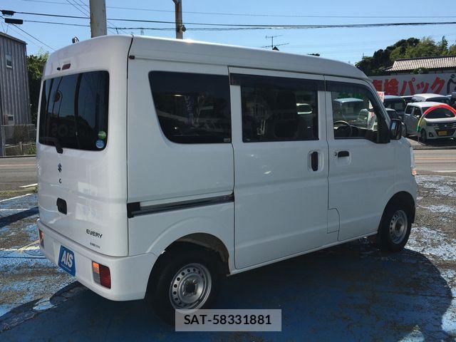 Suzuki EVERY 2020-06 7979182-6