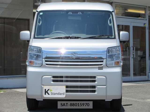 Suzuki EVERY 2023-03 7979175-4