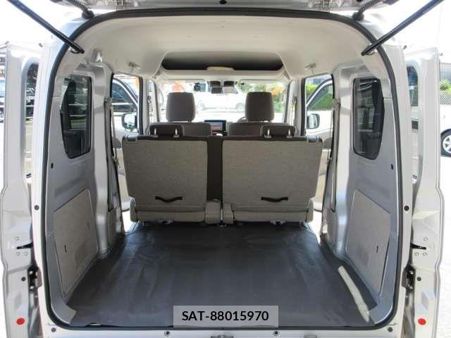 Suzuki EVERY 2023-03 7979175-6