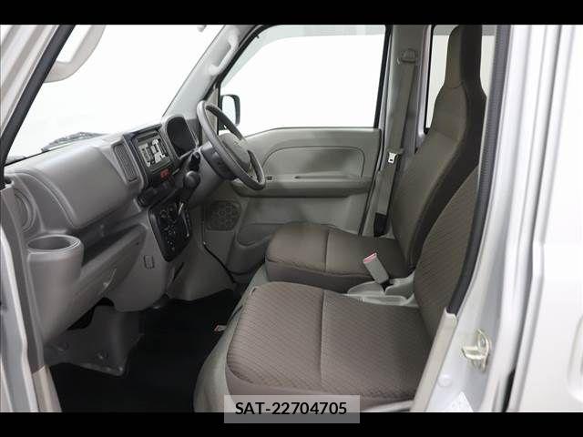 Suzuki EVERY 2019-05 7979179-11
