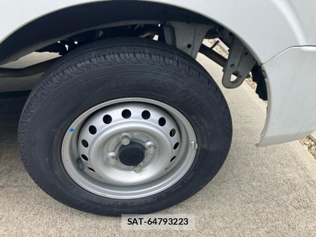 Suzuki EVERY 2017-11 7979187-6