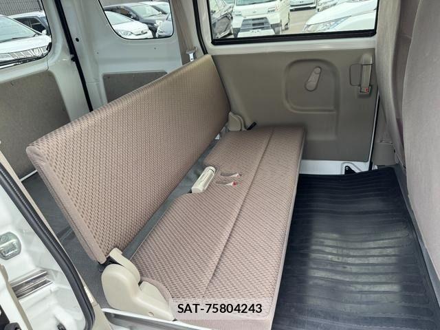 Suzuki EVERY 2019-11 7979180-12