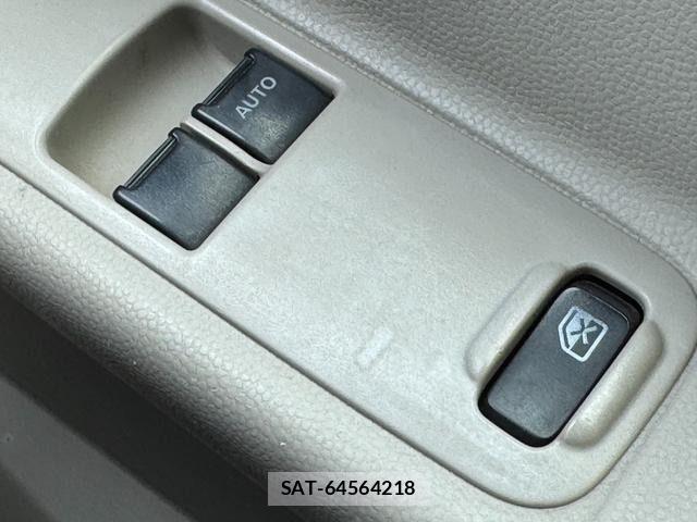 Suzuki EVERY 2014-03 7979183-26