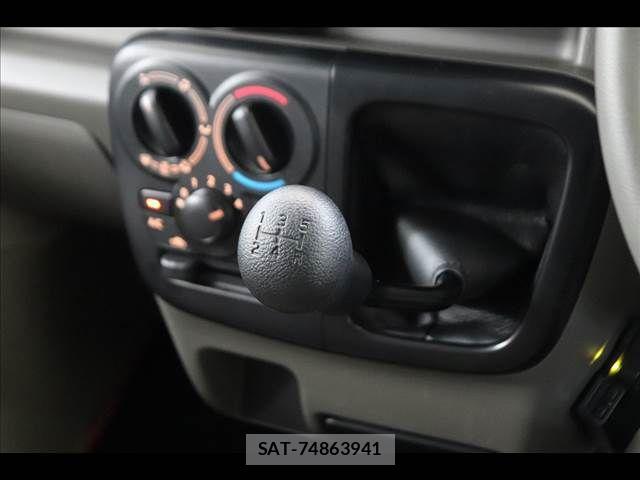 Suzuki EVERY 2020-08 7979176-29
