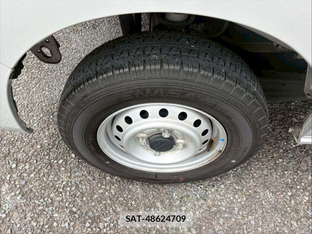 Suzuki EVERY 2022-02 7979181-11