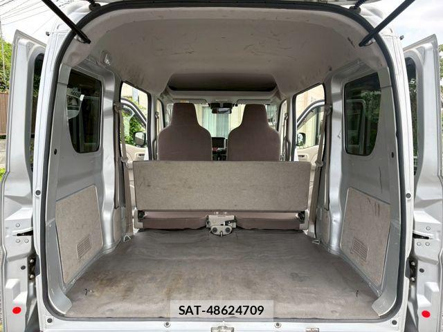Suzuki EVERY 2022-02 7979181-25