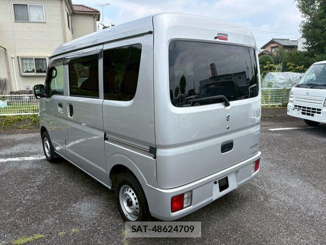 Suzuki EVERY 2022-02 7979181-5