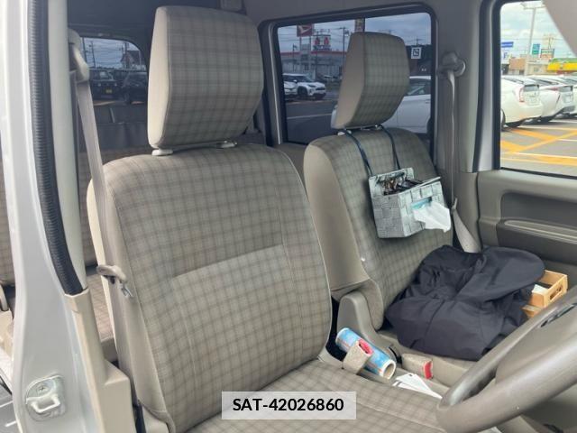 Suzuki EVERY 2012-06 7979184-11