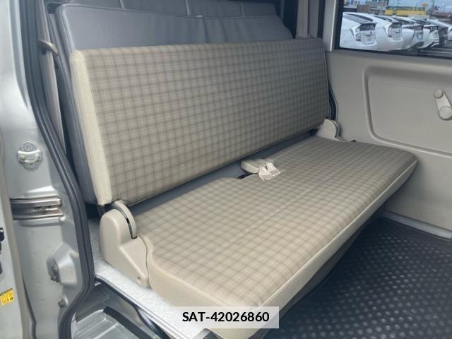 Suzuki EVERY 2012-06 7979184-12