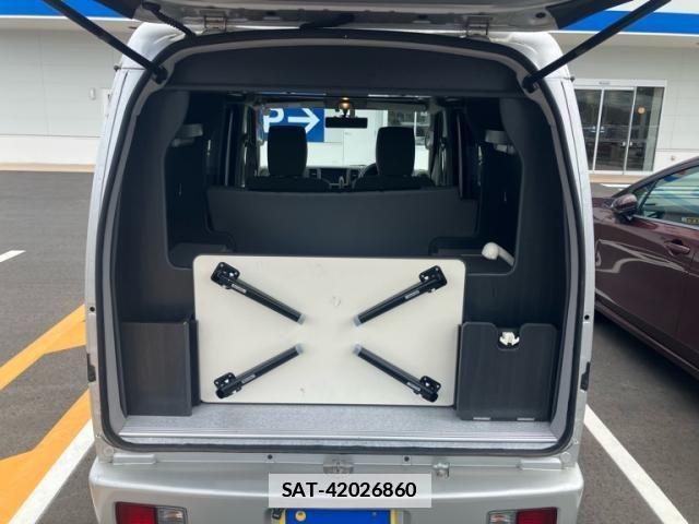 Suzuki EVERY 2012-06 7979184-17