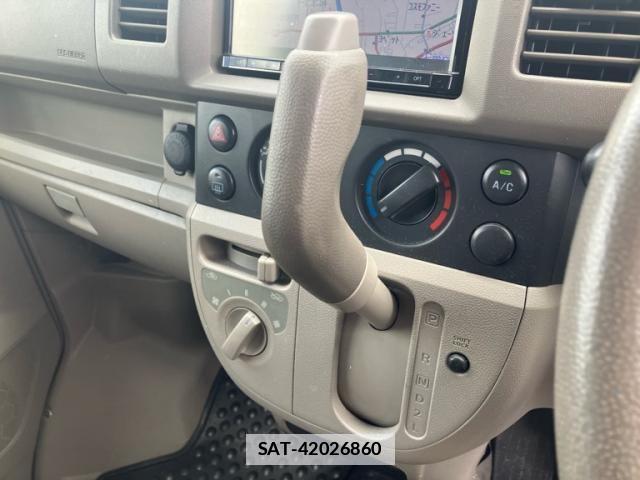 Suzuki EVERY 2012-06 7979184-19