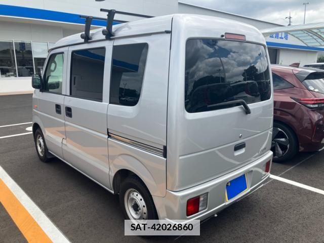 Suzuki EVERY 2012-06 7979184-4