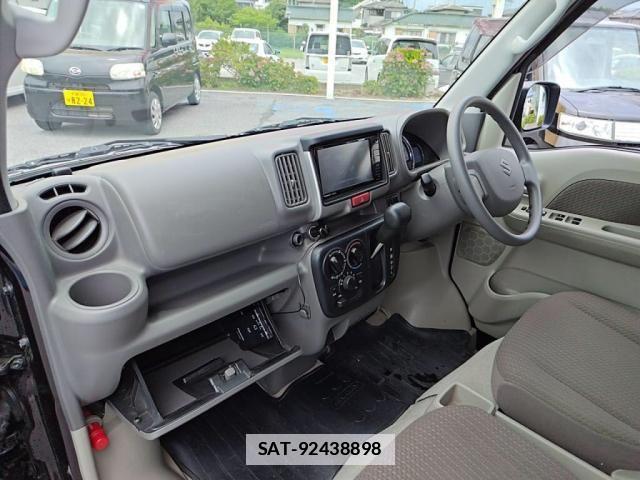 Suzuki EVERY 2019-10 7979178-21