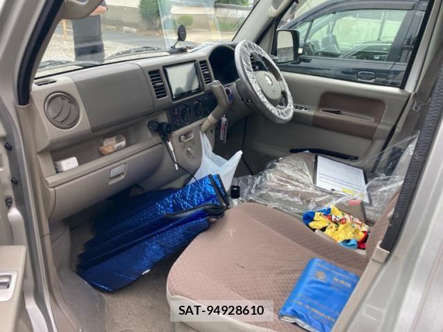 Suzuki EVERY 2012-07 7979188-11