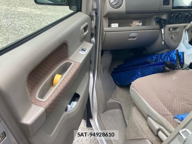 Suzuki EVERY 2012-07 7979188-12